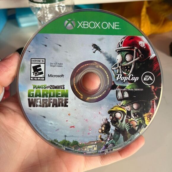 plants vs zombies‎ GW (xbox one) - Picture 1 of 2